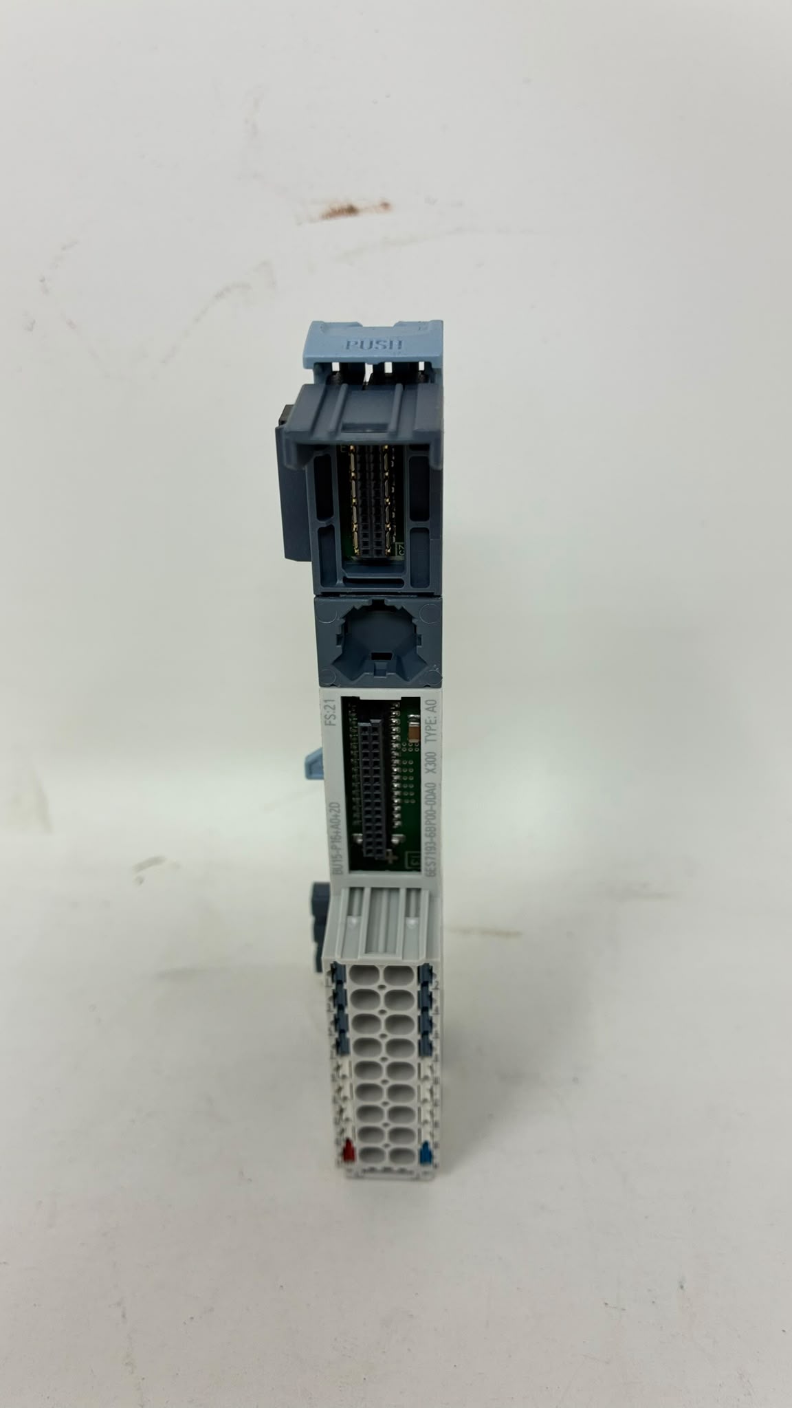 Siemens 6ES7193-6BP00-0DA0 SIMATIC ET 200SP Base Unit BU-Typ A0