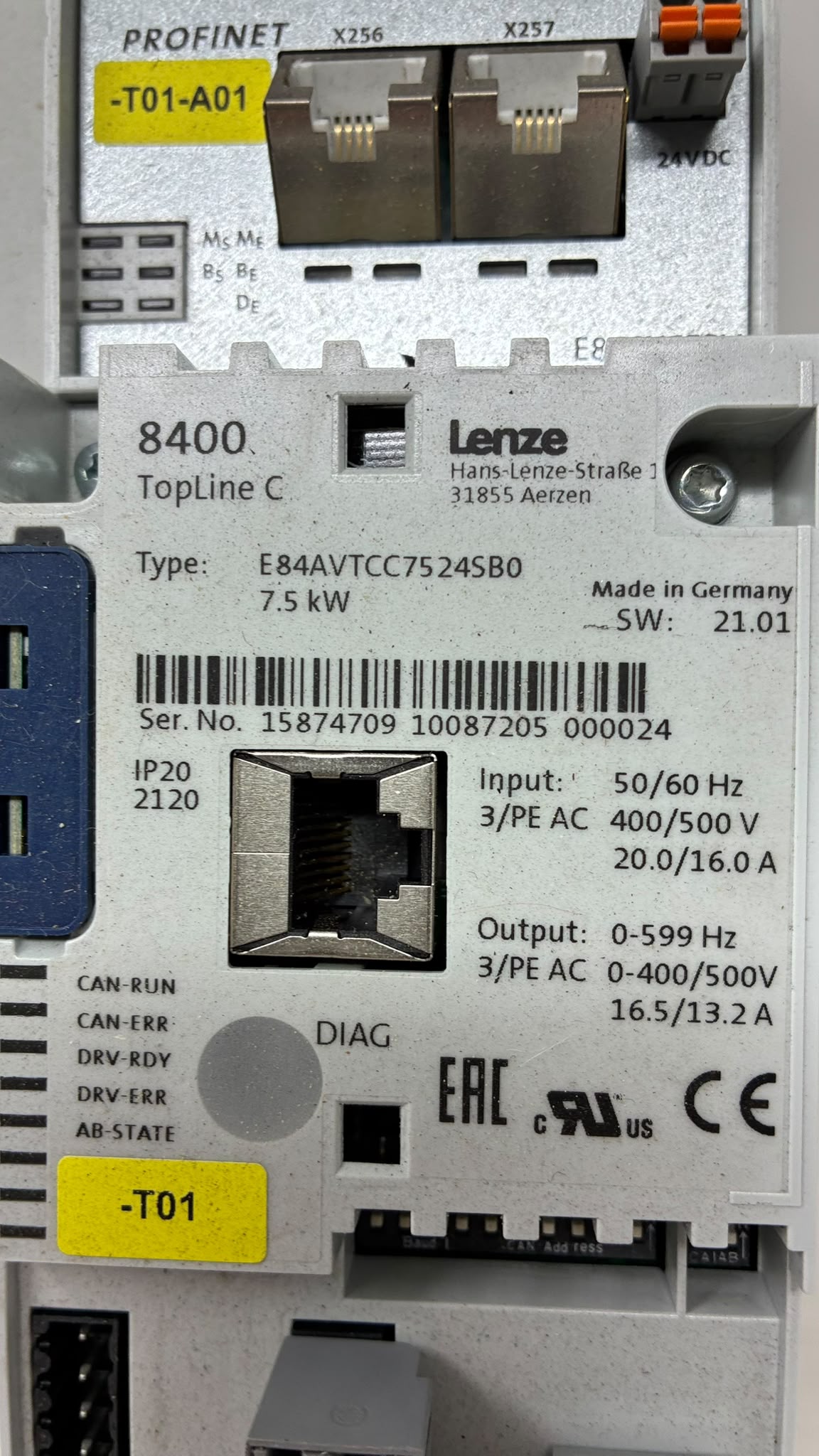 Lenze 8400 TopLine C E84AVTCC7524SB0 Frequenzumrichter 7,5 kW