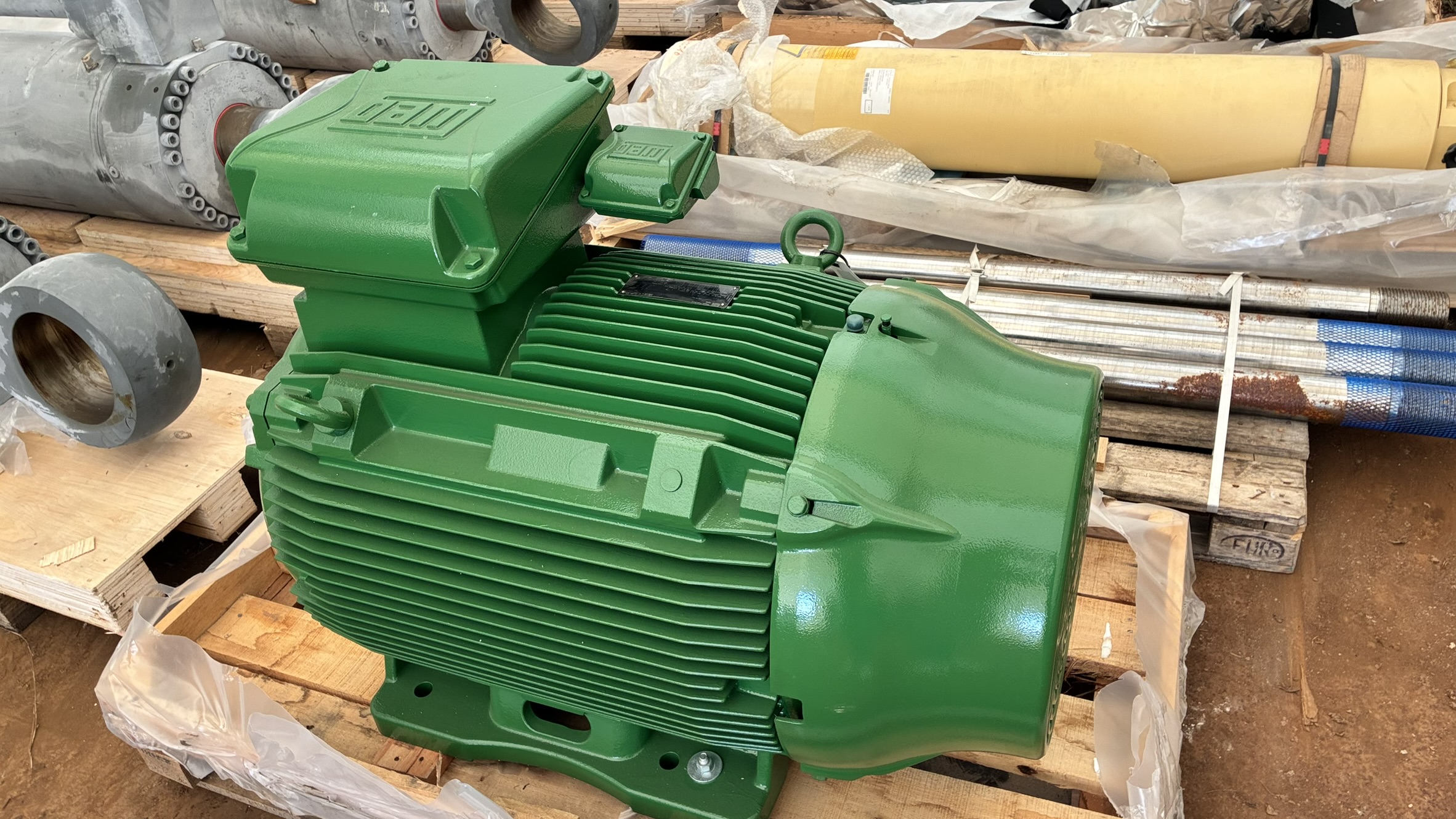 WEG W22 IE4 Drehstrommotor Three-Phase Induction Motor Squirrel Cage